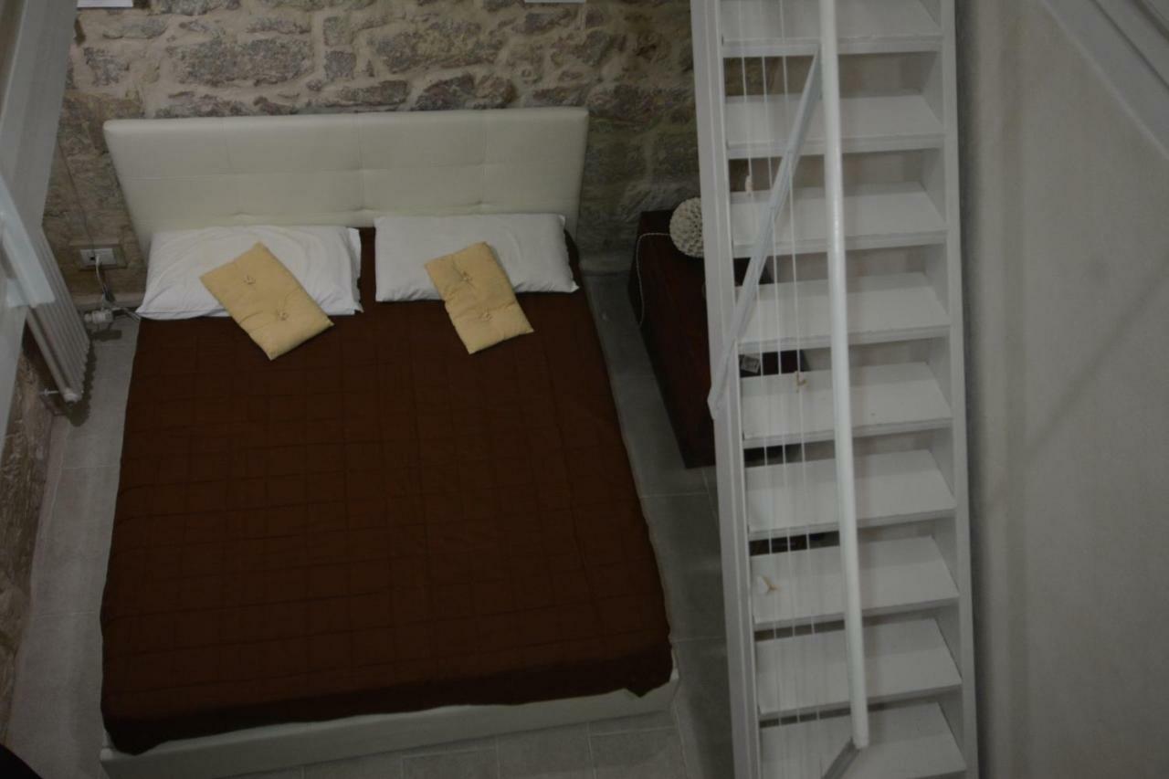 B&B Domus Gaia Lecce Exteriör bild